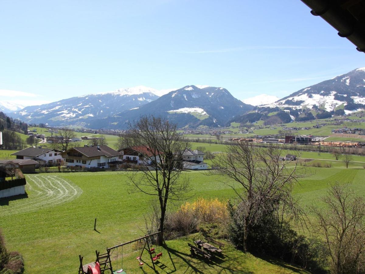 Apartment In Hart Im Zillertal With Garden Balcony Parking فغن المظهر الخارجي الصورة
